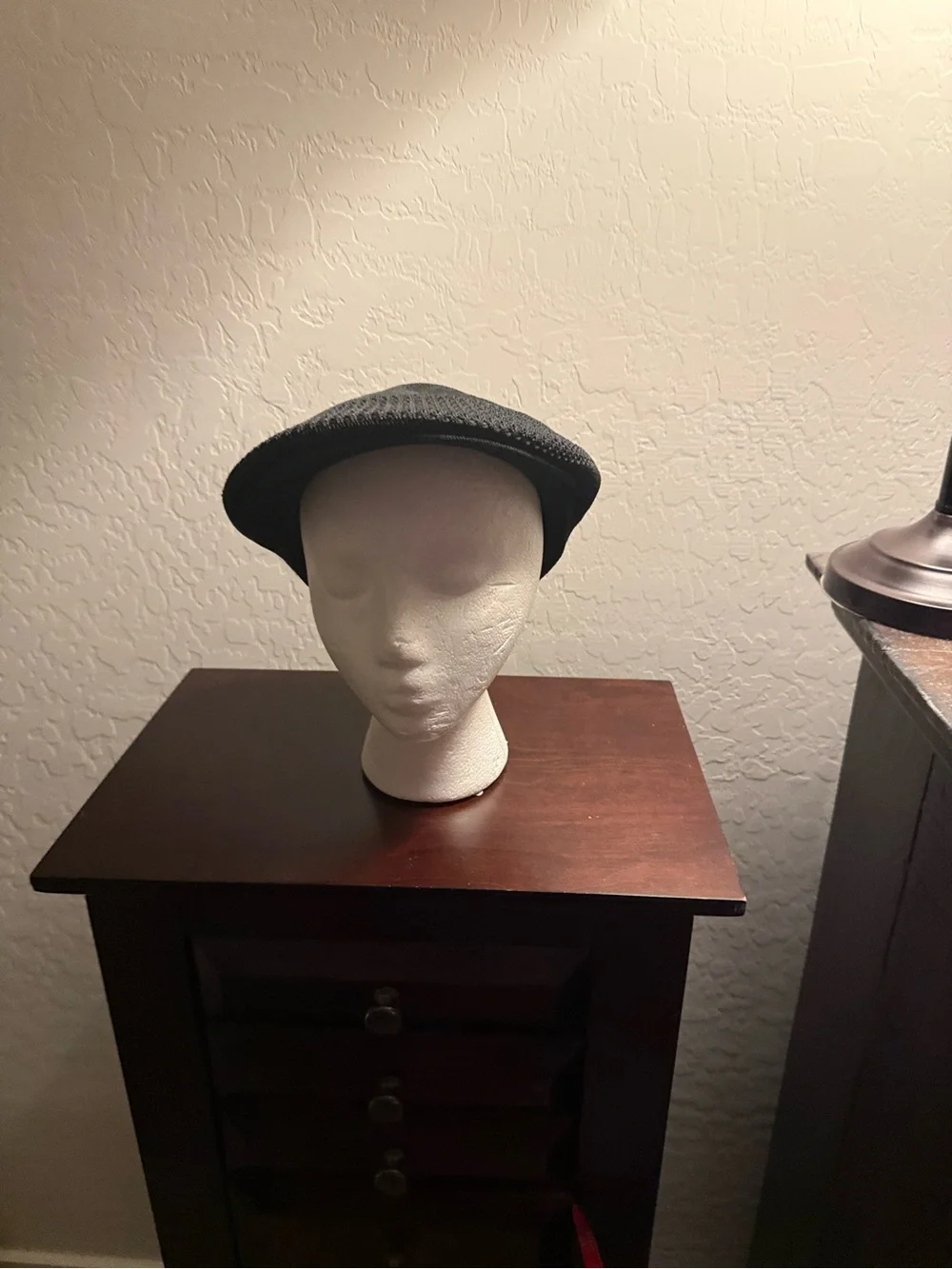 Black Mens Flat Cap - Classic Knit Ivy Cap
